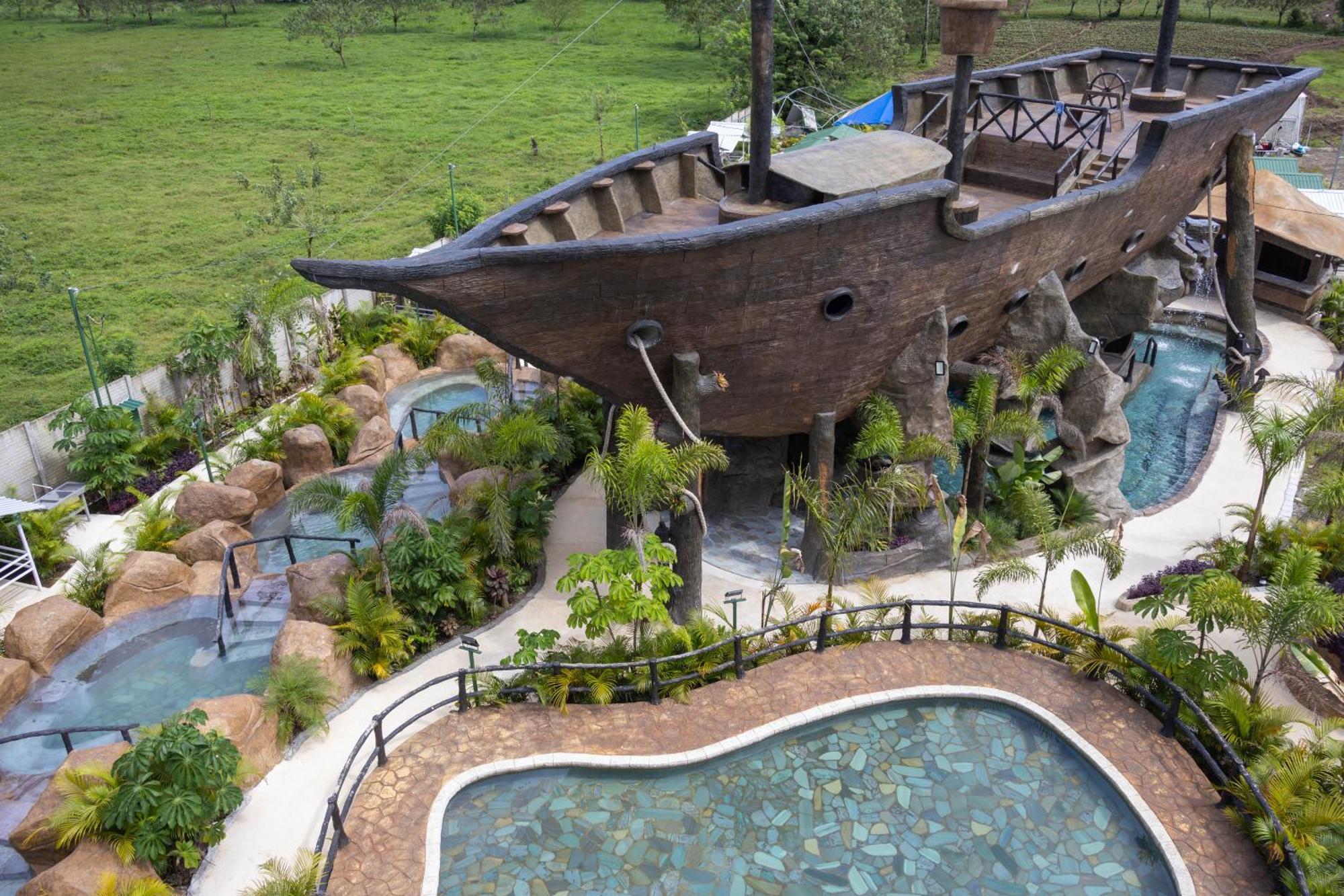 Hotel Relax Termalitas - Thermal Water La Fortuna Eksteriør bilde